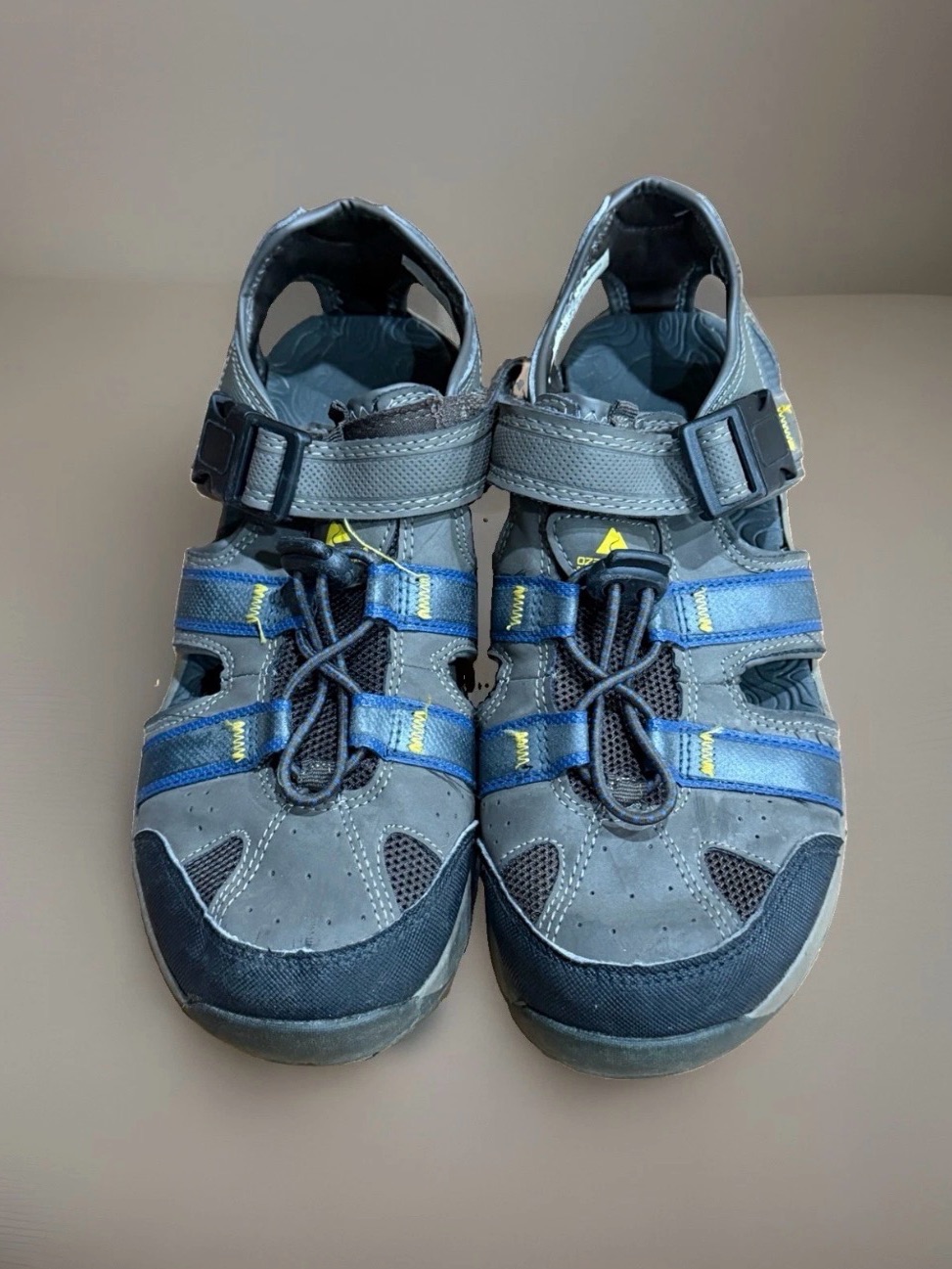 Gray & Blue Outdoor Fisherman Sandals Sz 7
